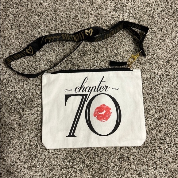 Chapter 70, new Canvas Bag with lanyard - Picture 2 of 2